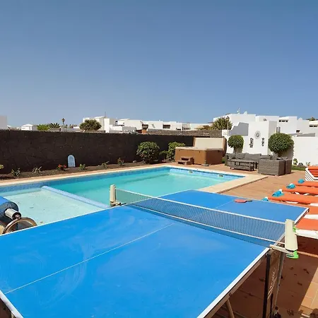 Casa Lottie - 5 Bed Private Pool Lanzarote