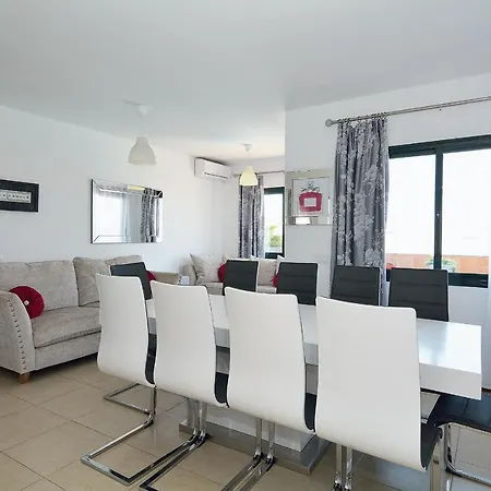 Casa Lottie - 5 Bed Private Pool Lanzarote *